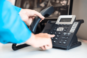 Profissão: telefonista e atendente